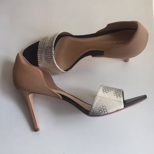 NWOB Loeffler Randall 2 Tone Pumps Sz 10